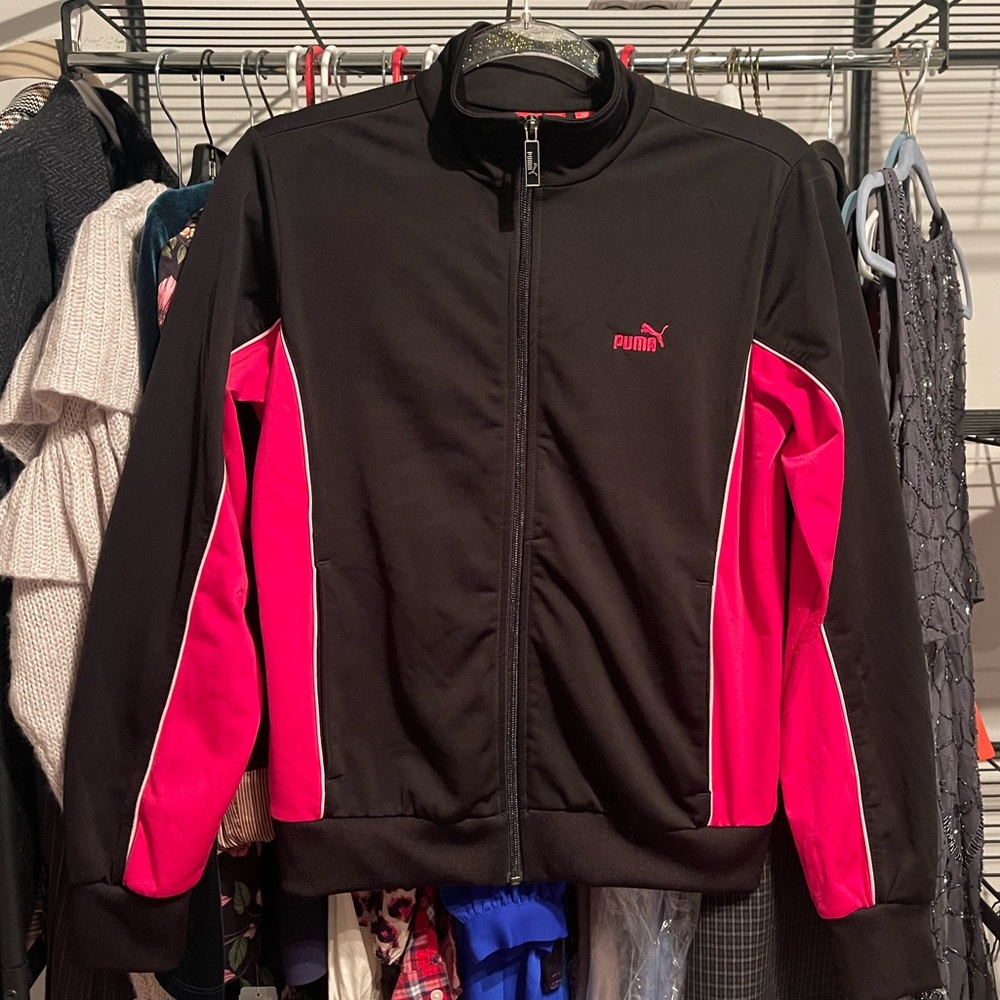 💖✨Puma Black & Hot Pink Zip Up Track Jacket✨💖